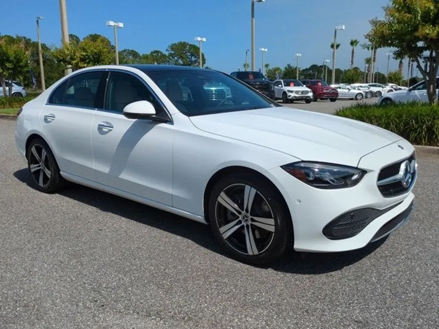 2025 Mercedes Benz C 300 photo 1
