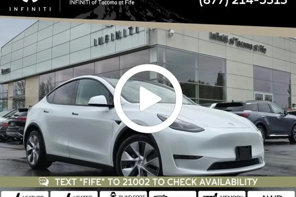 2023 Tesla Model Y Long Range photo 1