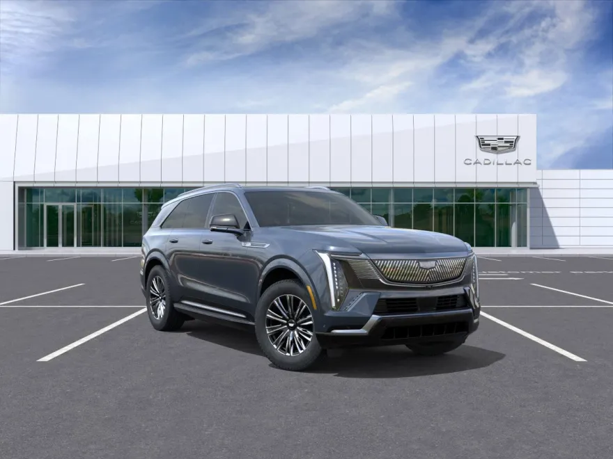 2026 Cadillac Escalade IQ Luxury photo 1