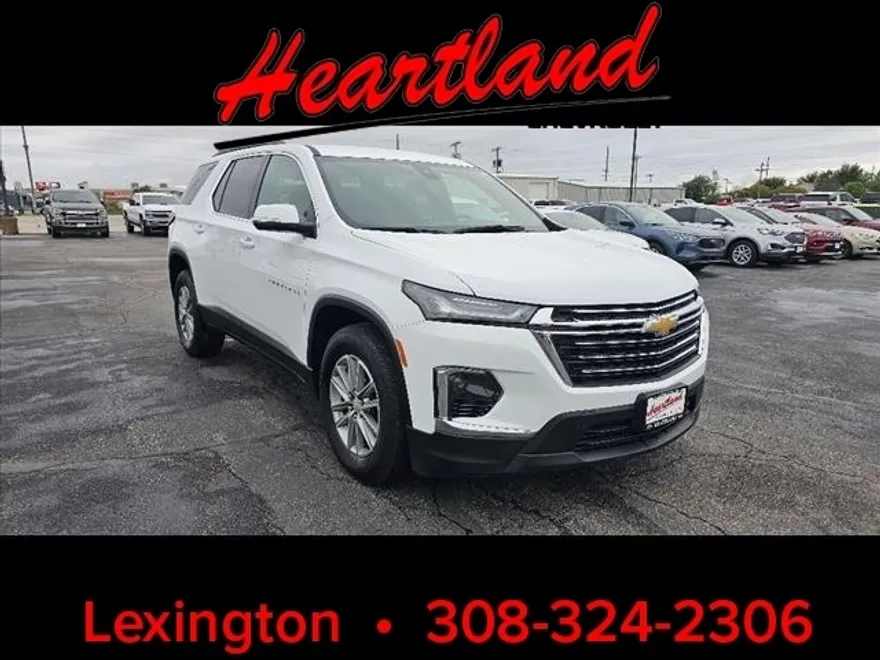 2023 Chevrolet Traverse Cloth 1LT photo 1