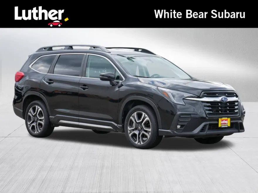 2023 Subaru Ascent Limited photo 1