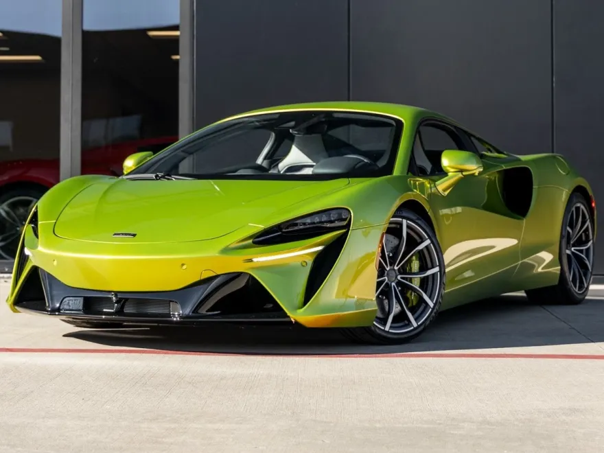 2025 Mclaren ARTURA photo 1