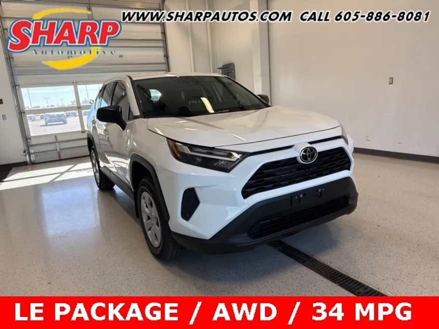 2025 Toyota RAV4 LE photo 1