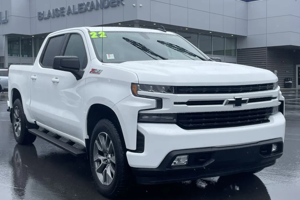 2022 Chevrolet Silverado 1500 RST photo 1
