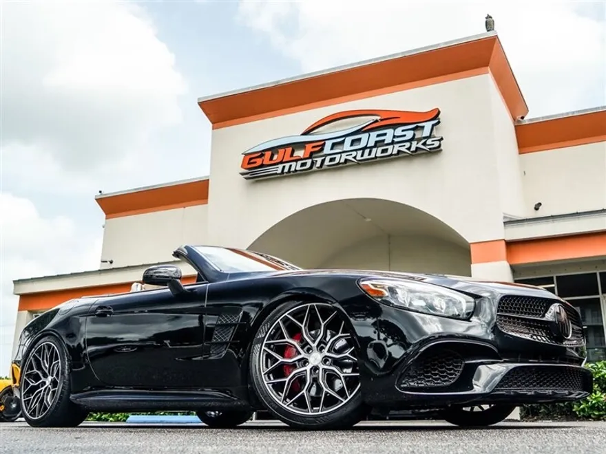 2019 Mercedes Benz SL 550 photo 1