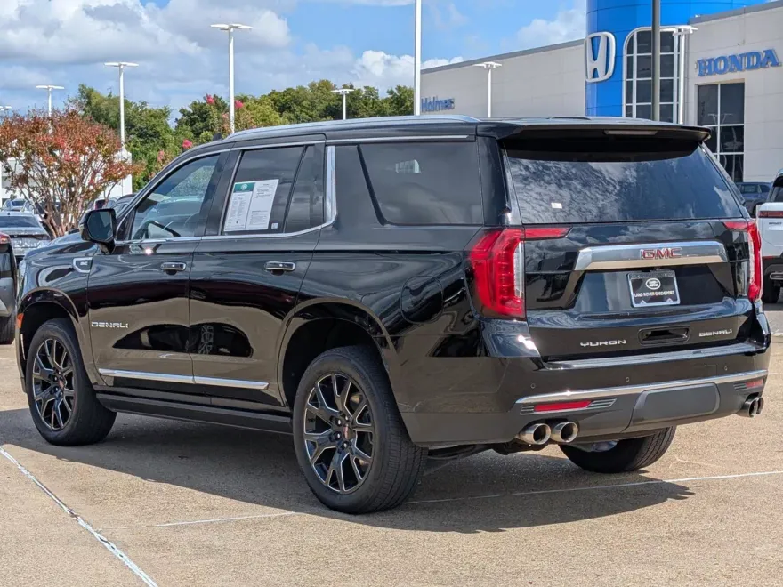 2023 Gmc Yukon Denali photo 1