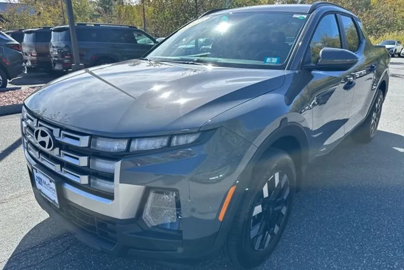 2025 Hyundai Santa Cruz SEL photo 1