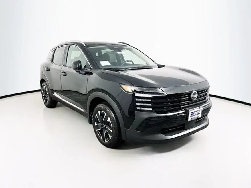 2025 Nissan Kicks SV photo 1