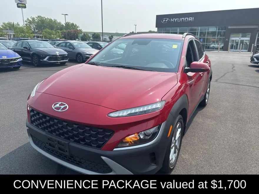 2022 Hyundai Kona SEL photo 1