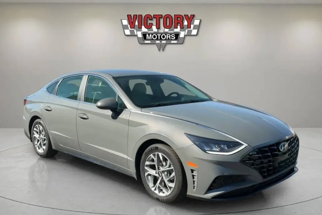 2023 Hyundai Sonata SEL photo 1