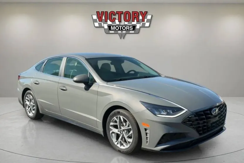 2023 Hyundai Sonata SEL photo 1