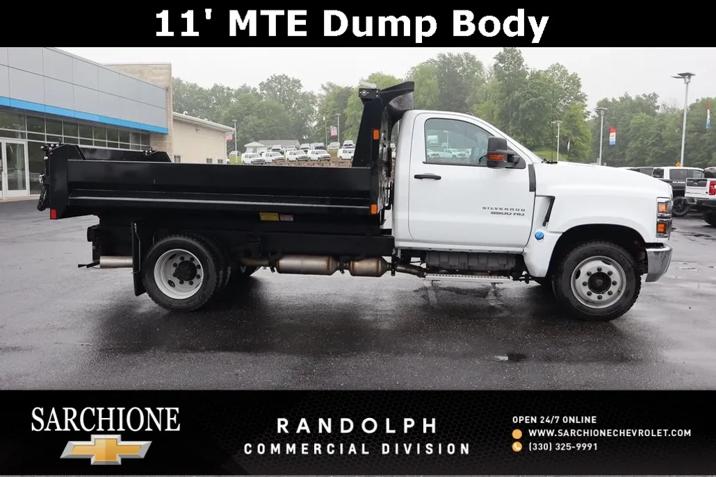 2024 Chevrolet Silverado 5500HD Work Truck photo 1