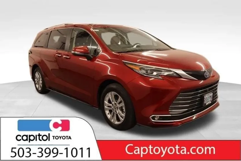 2024 Toyota Sienna Platinum photo 1