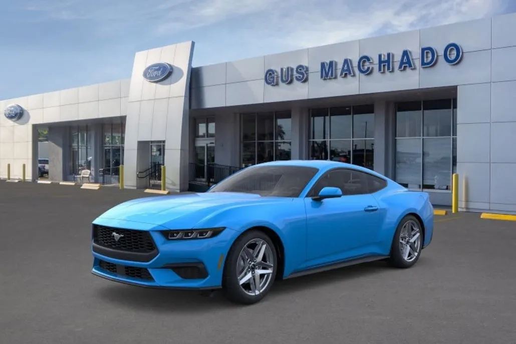 2025 Ford Mustang EcoBoost photo 1