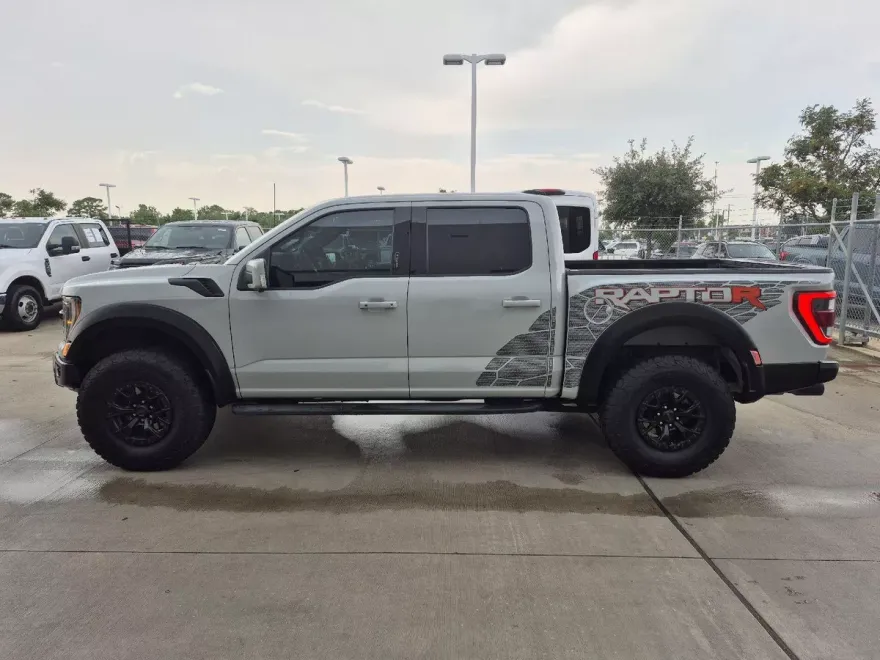 2023 Ford F-150 Raptor photo 1