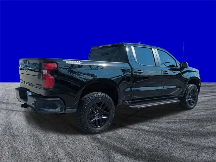 2024 Chevrolet Silverado 1500 Custom Trail Boss photo 1