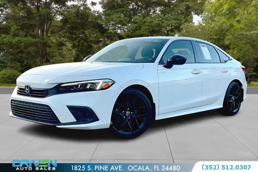 2022 Honda Civic Sport photo 1