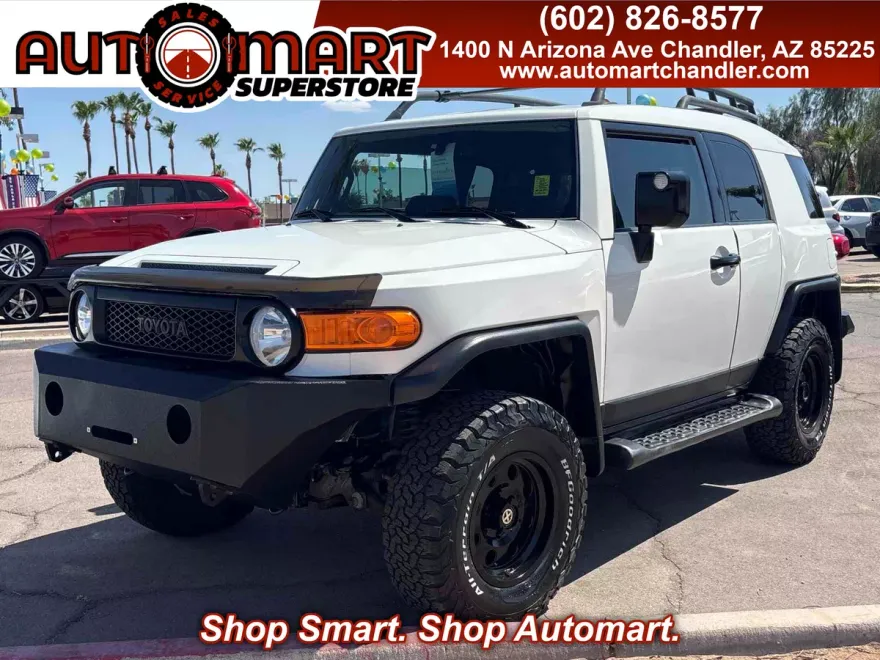 2010 Toyota FJ Cruiser Base photo 1