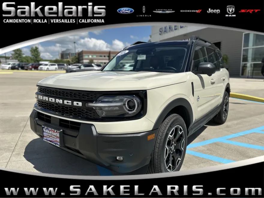 2025 Ford Bronco Sport Outer Banks photo 1