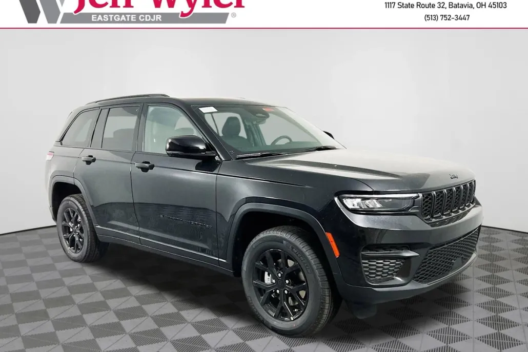 2025 Jeep Grand Cherokee Altitude photo 1
