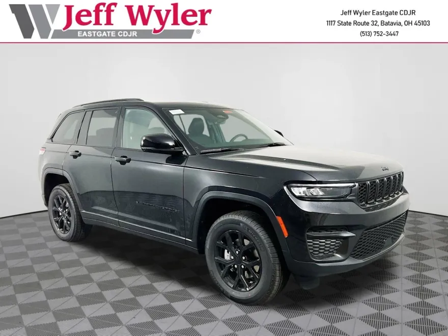2025 Jeep Grand Cherokee Altitude photo 1
