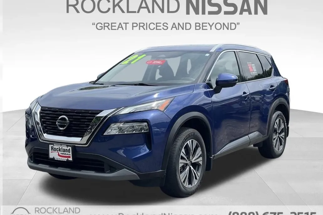2022 Nissan Rogue SV photo 1