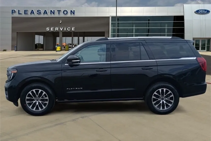 2025 Ford Expedition Platinum photo 1