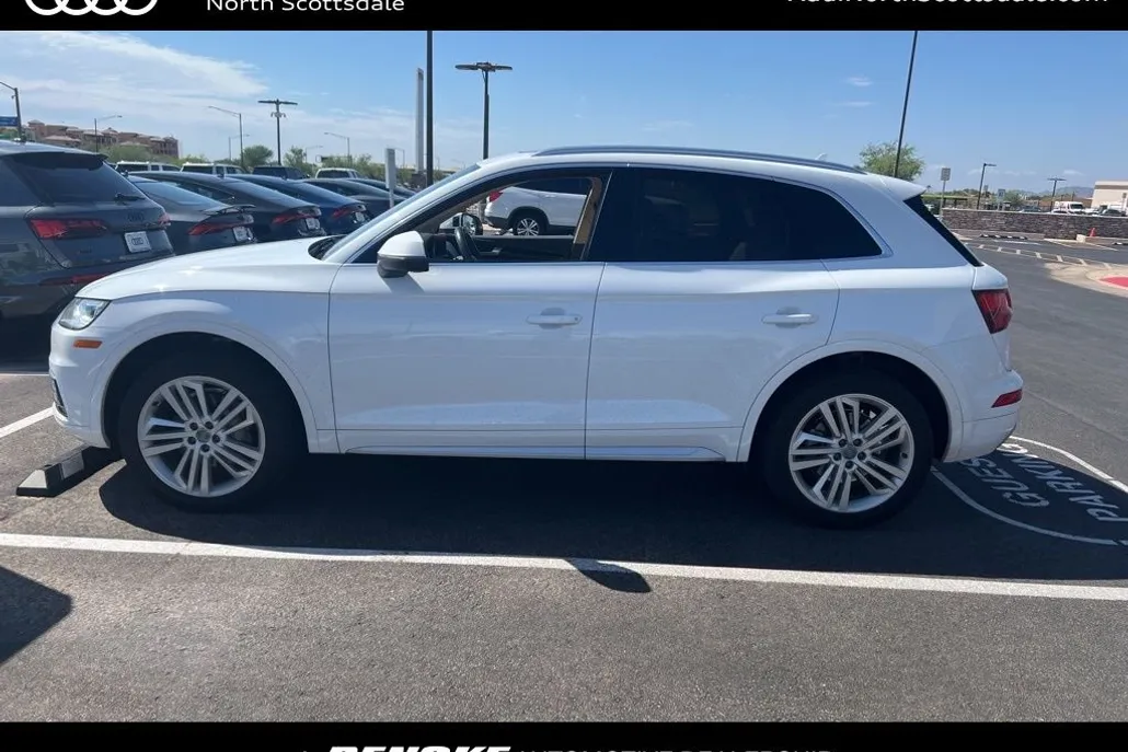 2018 Audi Q5 2.0T Prestige photo 1