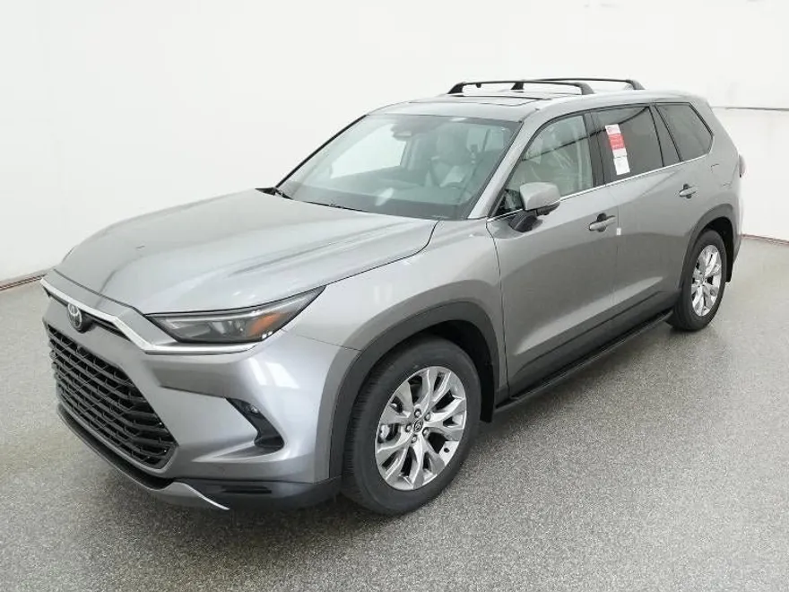 2026 Toyota Grand Highlander Limited photo 1