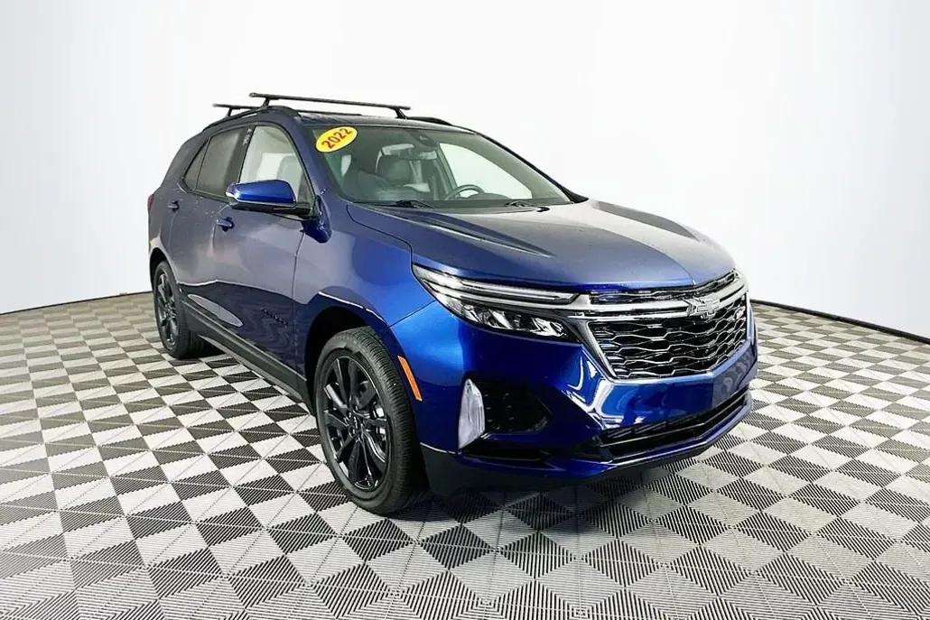 2022 Chevrolet Equinox RS photo 1