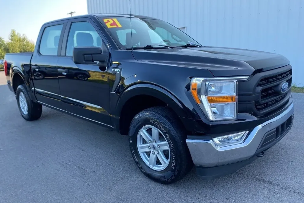 2021 Ford F-150 XL photo 1