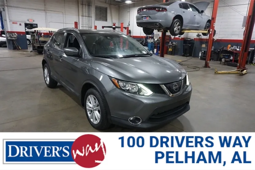 2019 Nissan Rogue Sport SV photo 1
