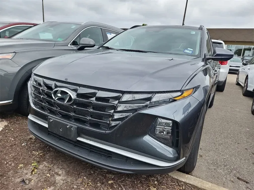 2024 Hyundai Tucson SEL photo 1