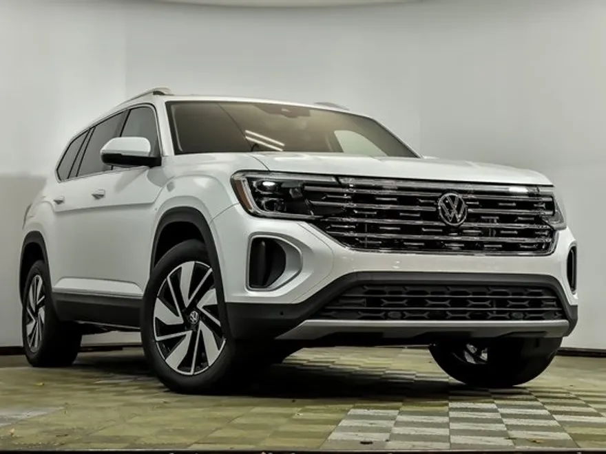 2026 Volkswagen Atlas SE Technology photo 1