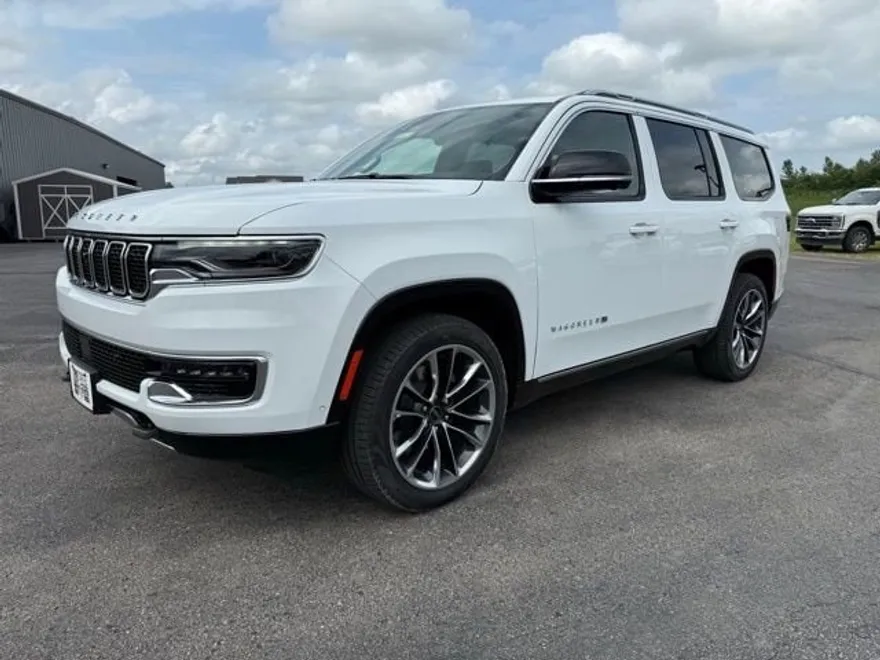 2025 Jeep Wagoneer Series III photo 1