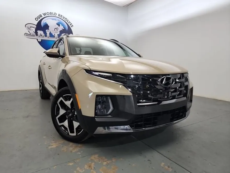 2023 Hyundai Santa Cruz Limited photo 1