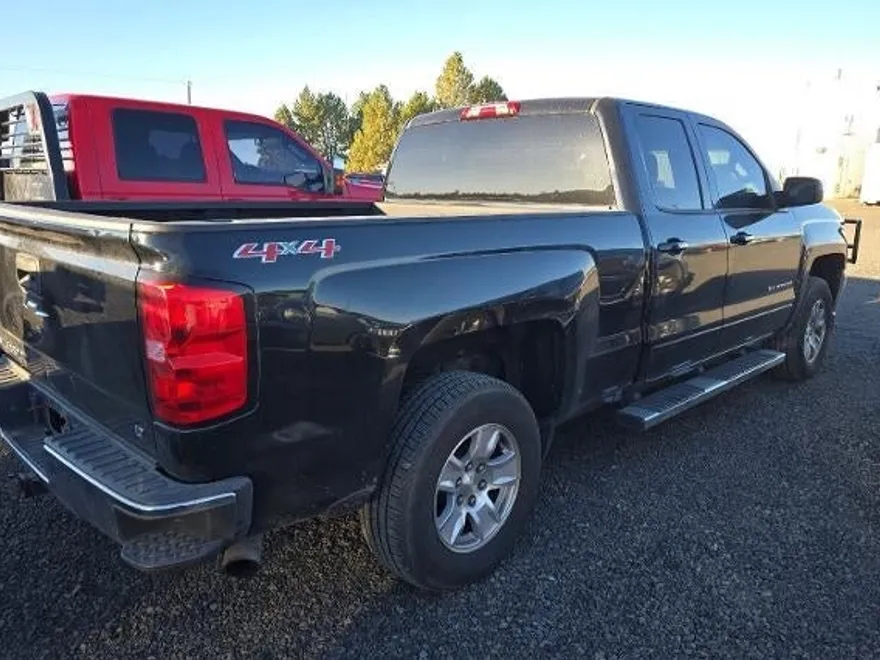 2016 Chevrolet Silverado 1500 LT photo 1