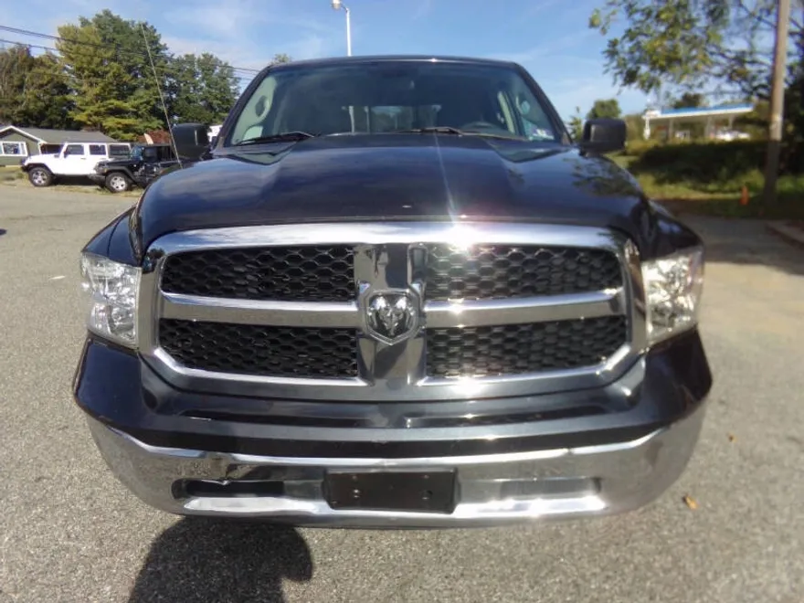 2019 Ram 1500 Classic SLT photo 1