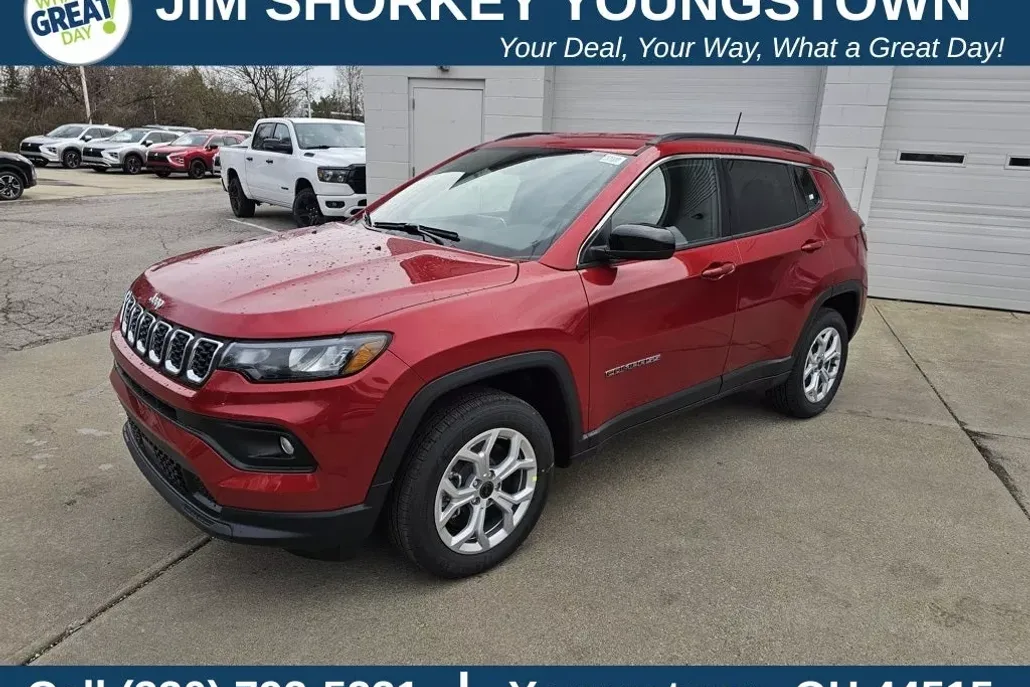 2025 Jeep Compass Latitude photo 1