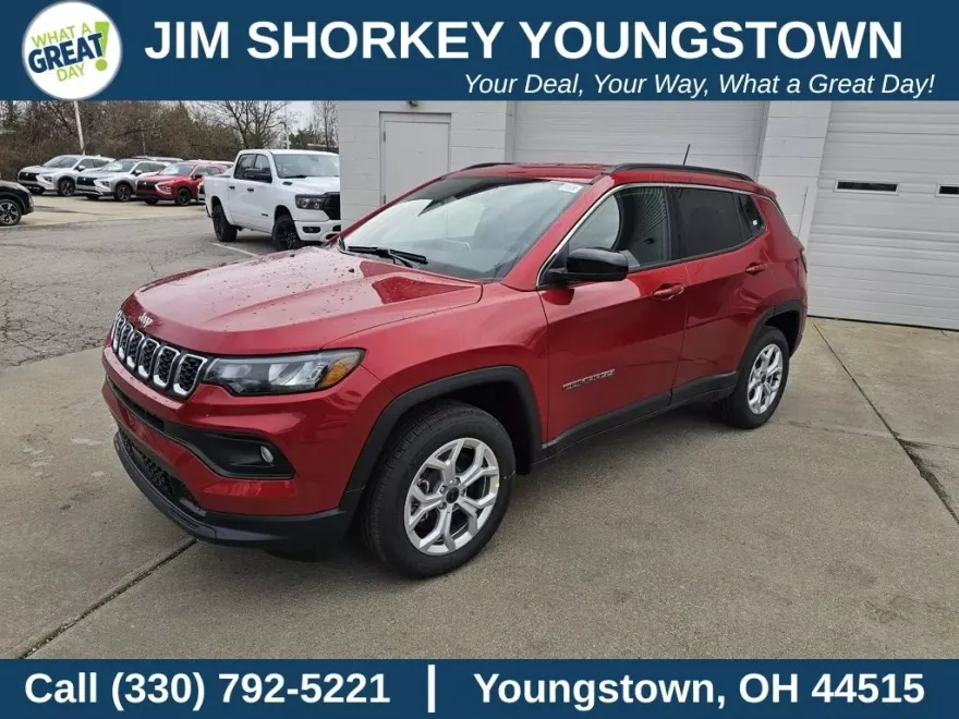 2025 Jeep Compass Latitude photo 1