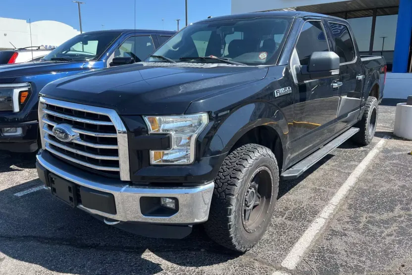 2016 Ford F-150 XLT photo 1