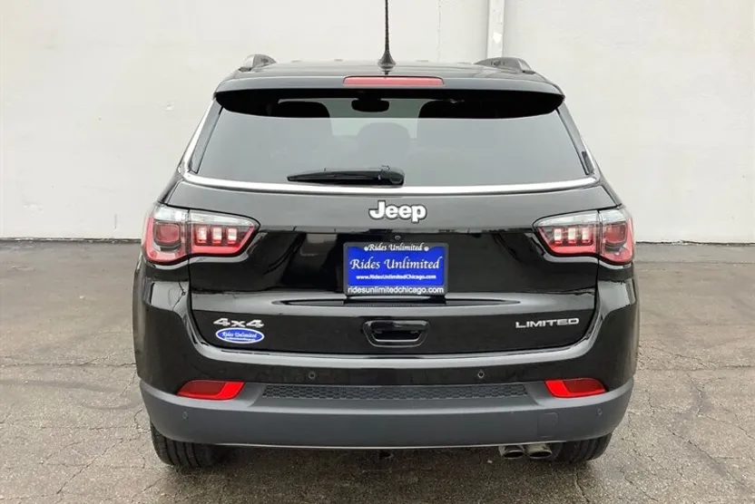2021 Jeep Compass Limited photo 1