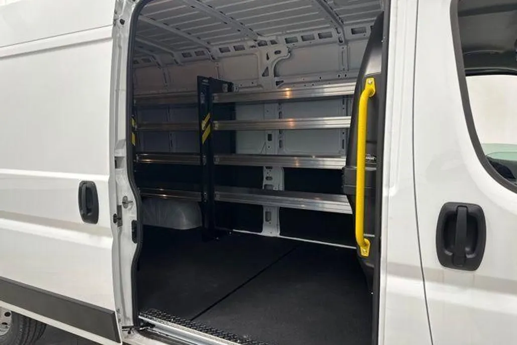 2023 Ram ProMaster 3500 Cargo Van photo 1