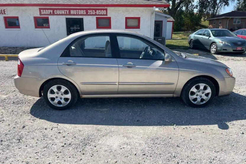 2006 Kia Spectra EX photo 1