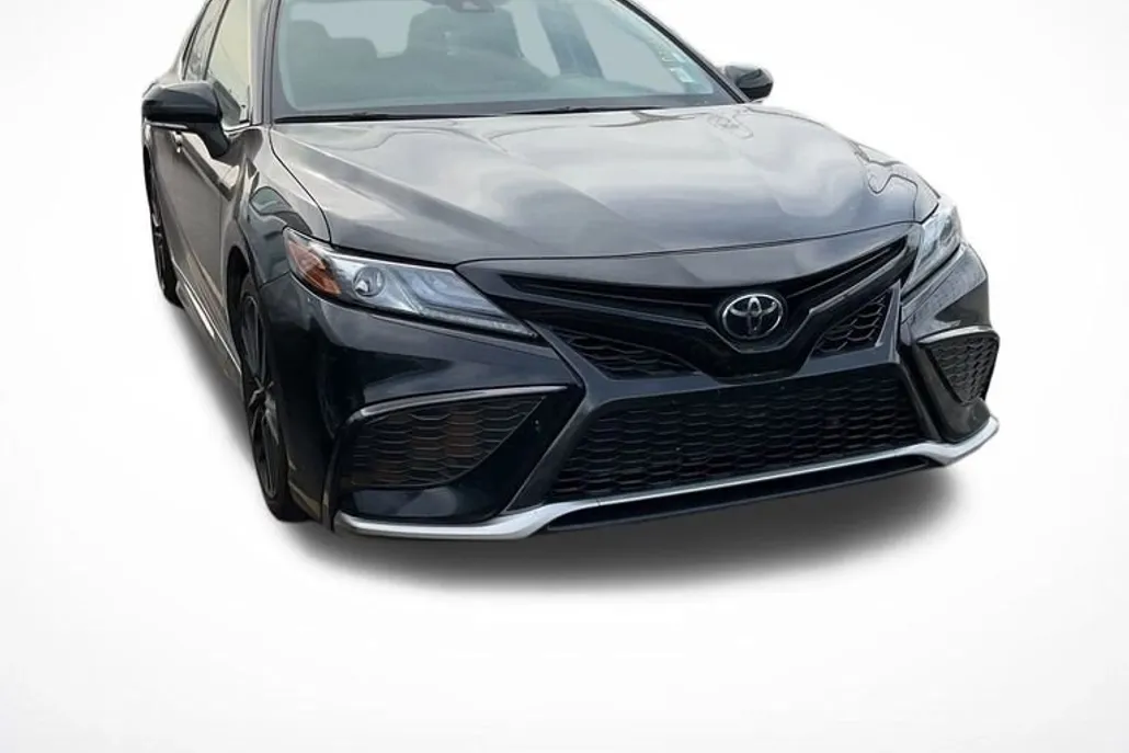 2023 Toyota Camry XSE photo 1