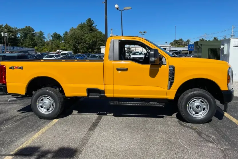2026 Ford F-350 photo 1