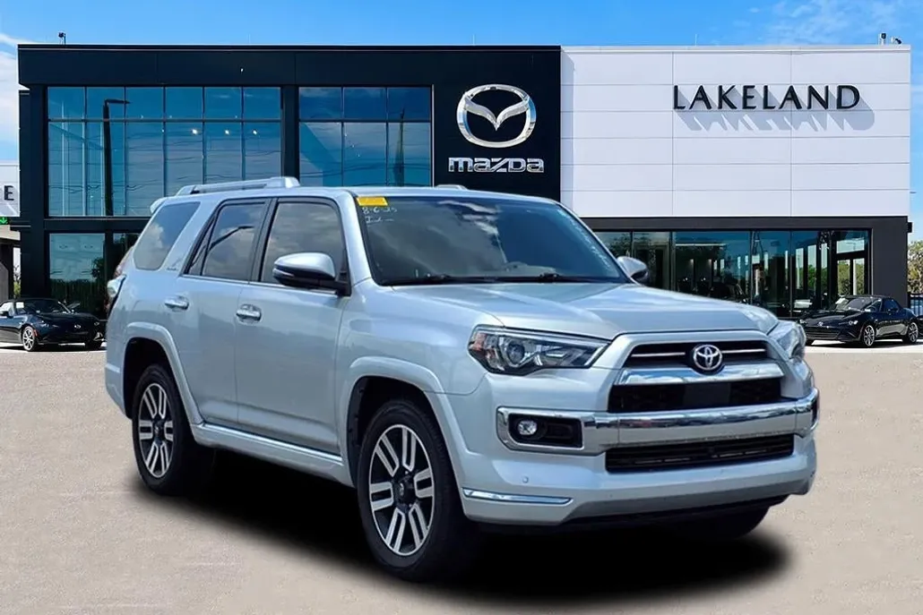 2023 Toyota 4Runner Limited photo 1
