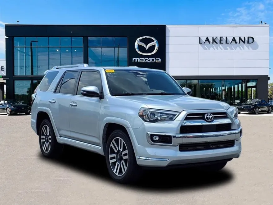 2023 Toyota 4Runner Limited photo 1