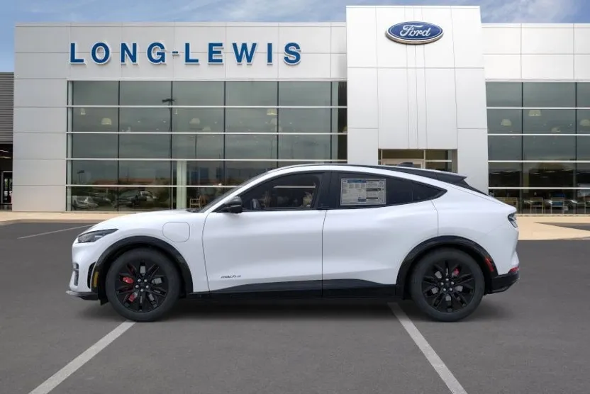 2025 Ford Mustang Mach-E Premium photo 1