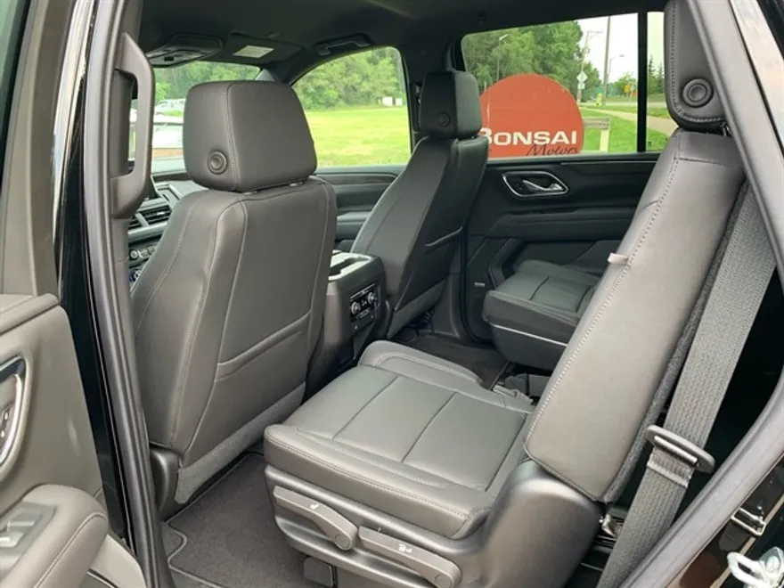 2021 Chevrolet Tahoe Z71 photo 9